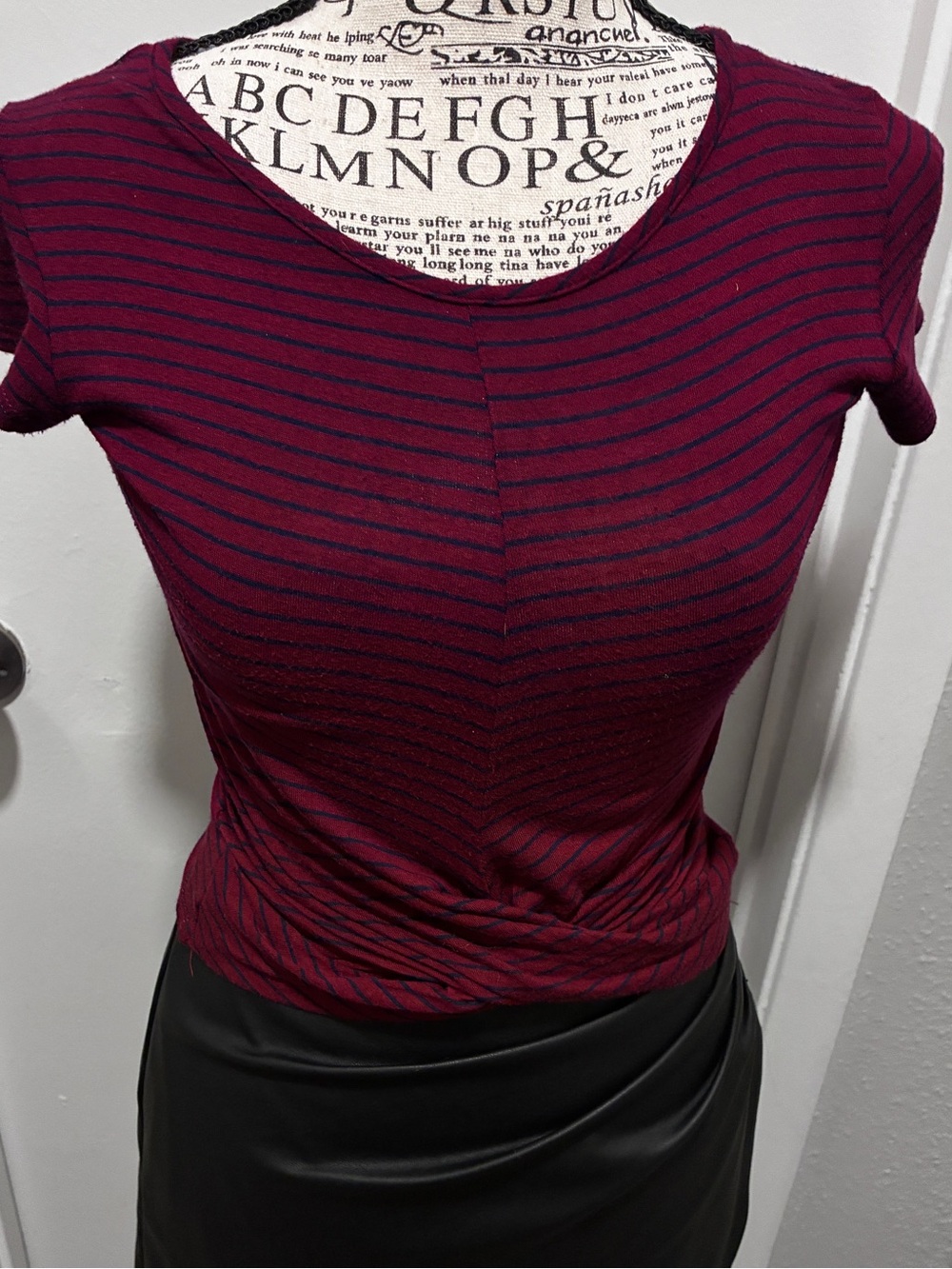A'GACI Burgundy and Navy Blue Striped Twist-Front Crop Top